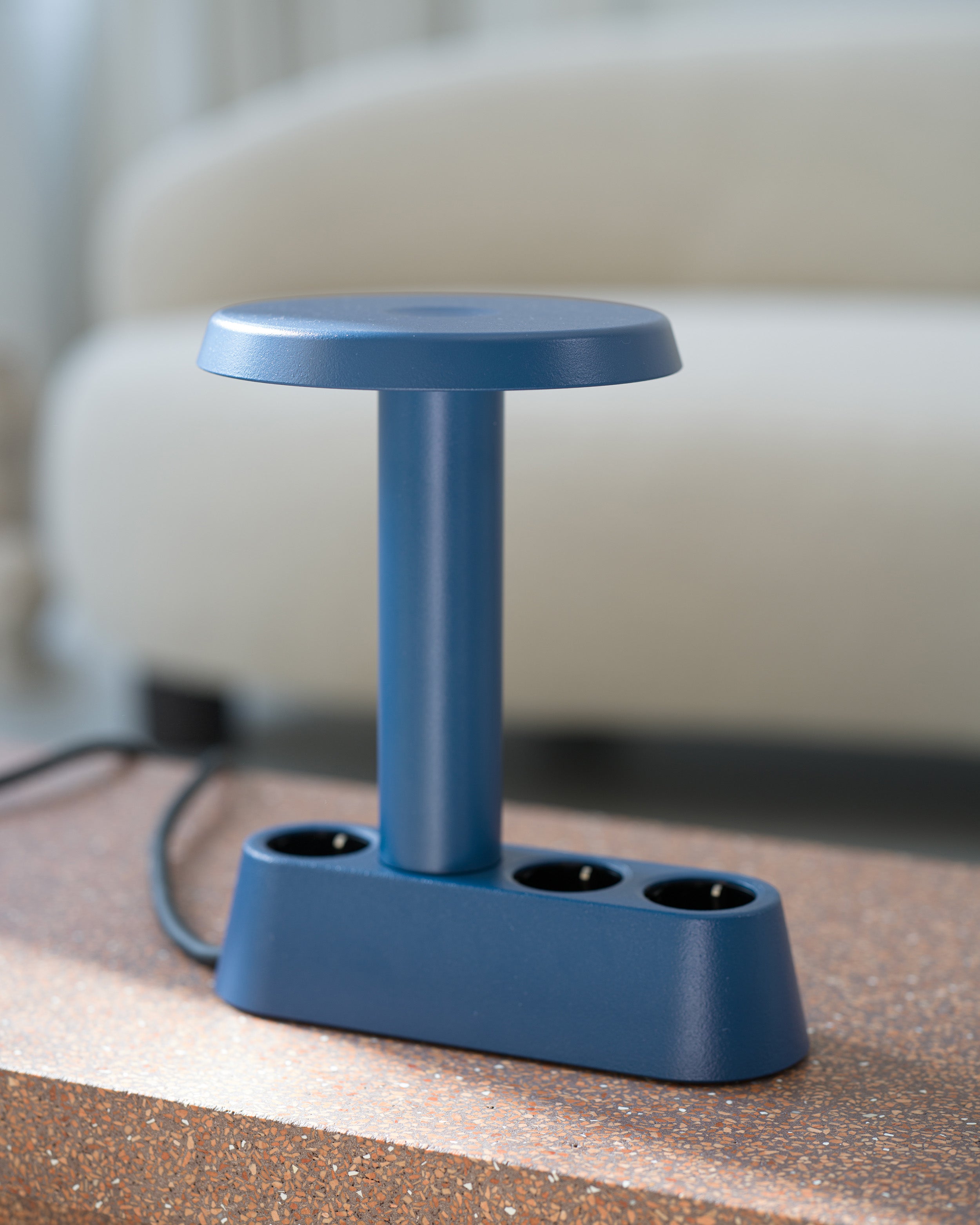 Nomad Lamp 01